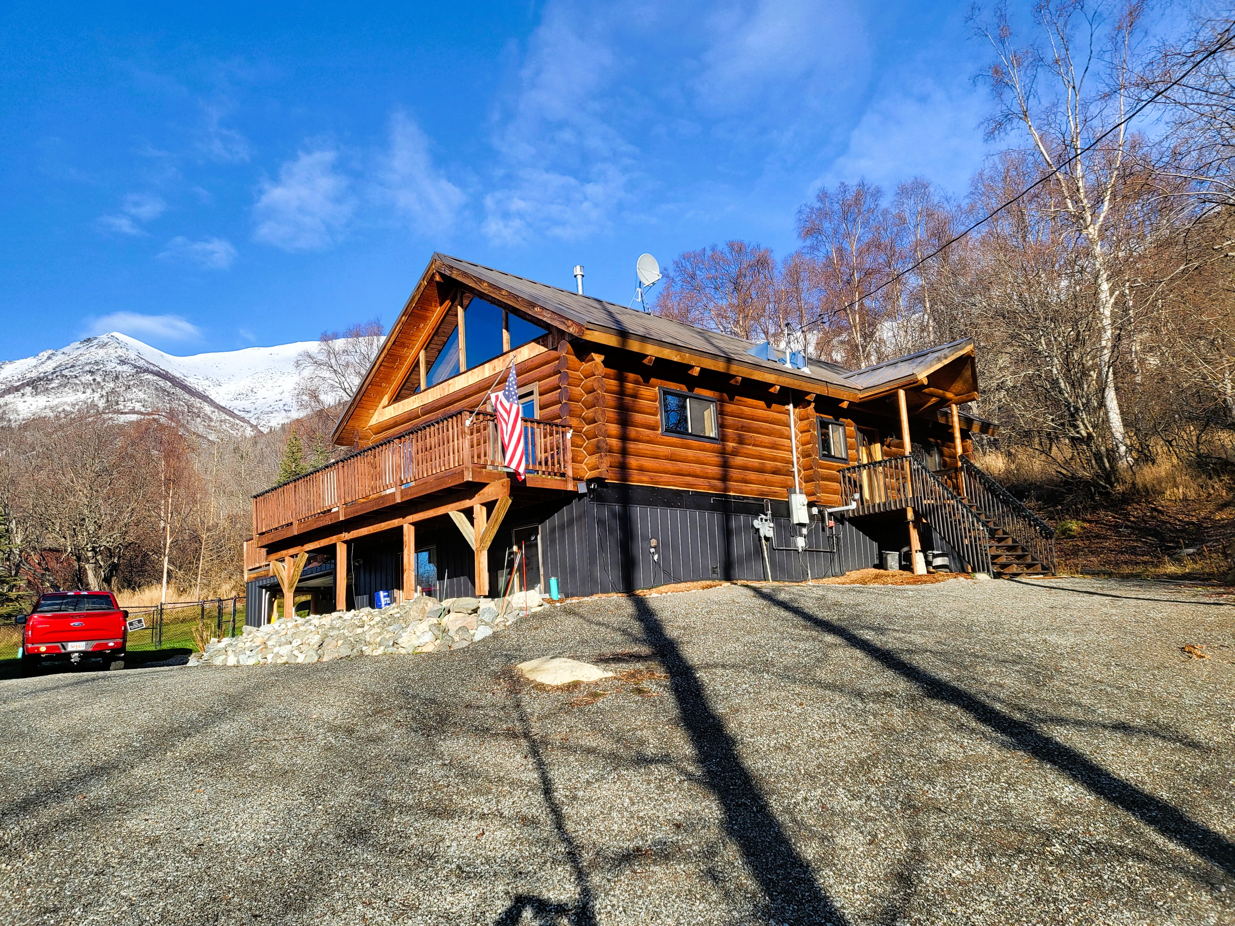 Eagle River Log Cabin exterior